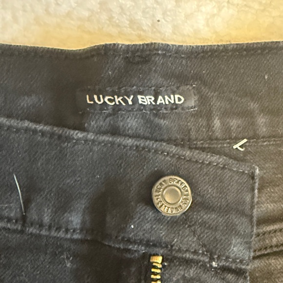 Lucky Brand Men's Dark Jeans - Picture 2 of 6